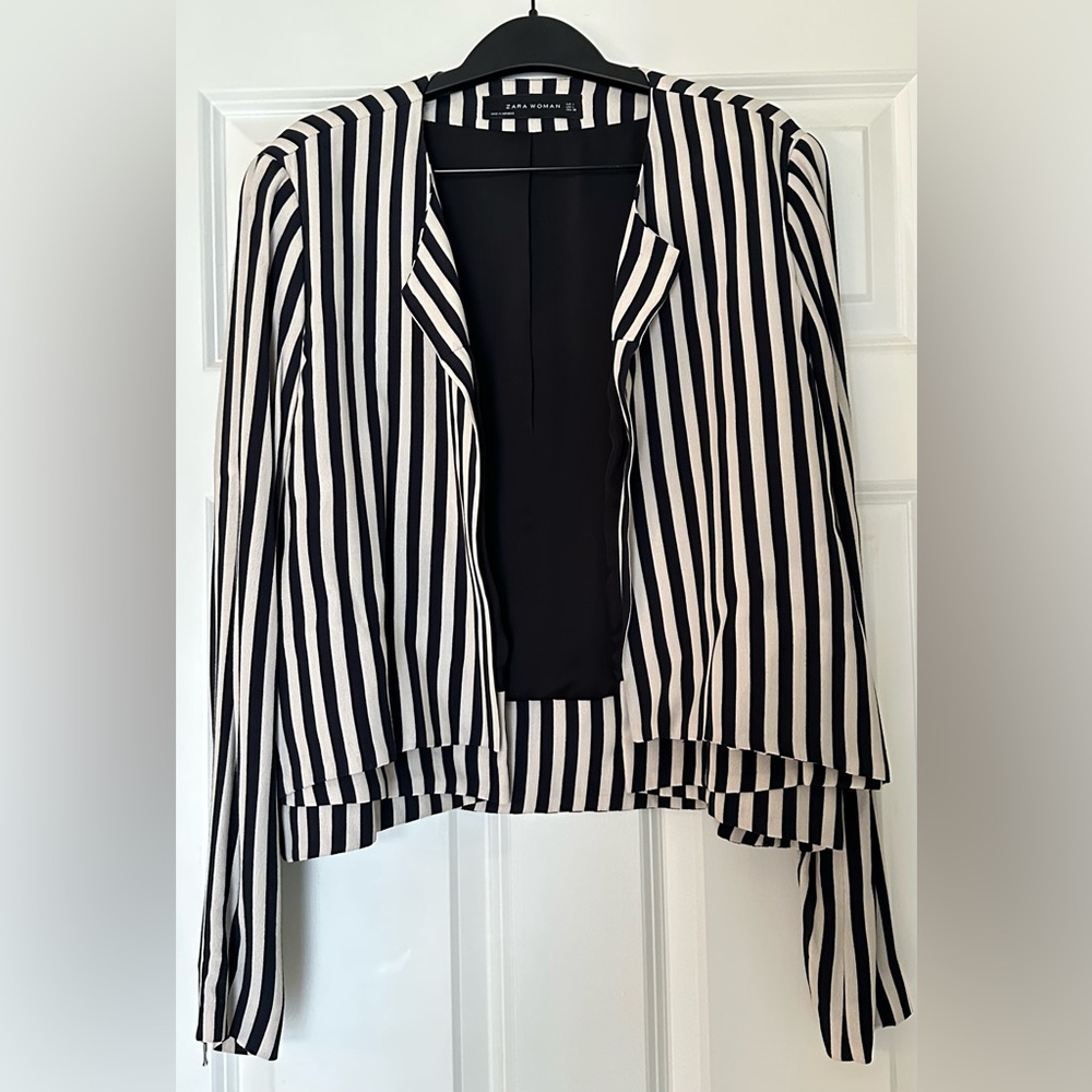 Zara Cream/Black Jacket in Large